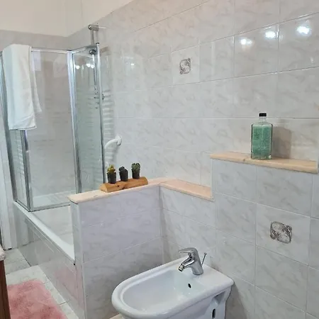 Casa Vacanza Luce 아파트