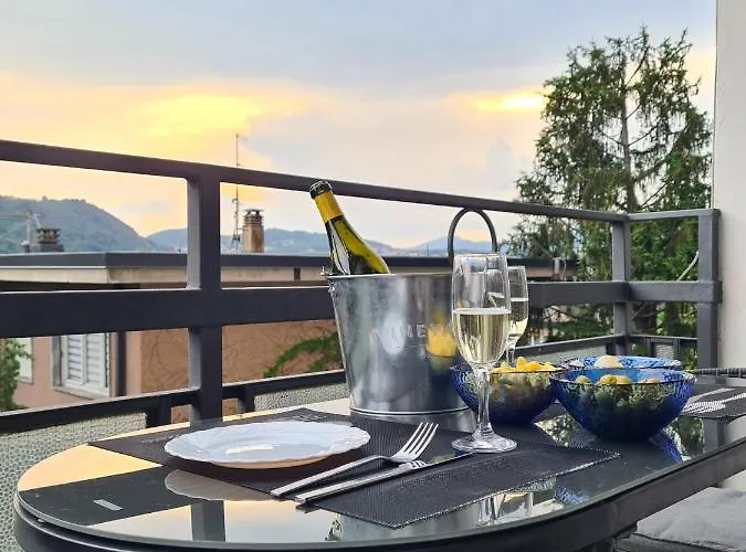 Casa Vacanza Luce Комо